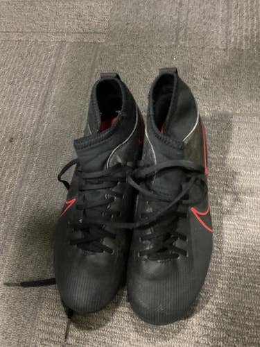 Used Nike Soccer Cleats Black Junior 02 11614-s000228092