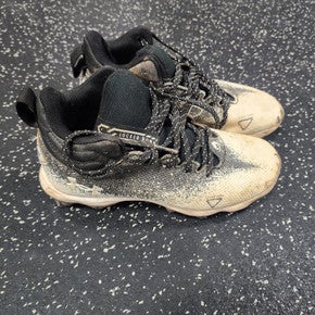 Used Under Armour Spotlight Bb Sb Cleats Black And White Junior 04 11849-s000034938