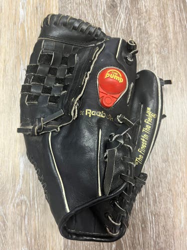 Rawlings “The Pump” by Reebok Black Baseball Glove Mitt RPG2B RHT Vintage 90s