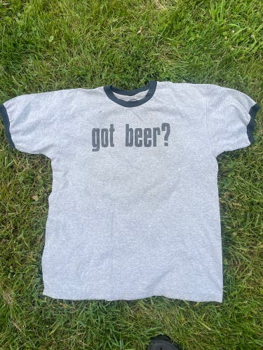 Sunday River brewing got beer? Gray XL Adult Unisex Shirt (Used)