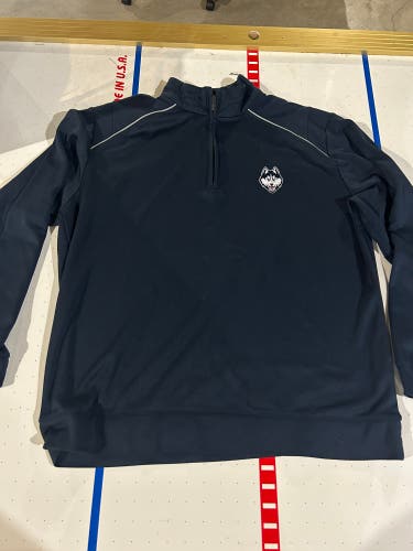 Uconn 1/4 Blue Men's XL Cutter & Buck Sweatshirt (Used)