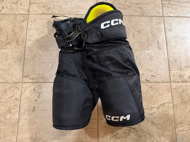 Youth Large CCM Tacks AS-V Hockey Pants (Used)