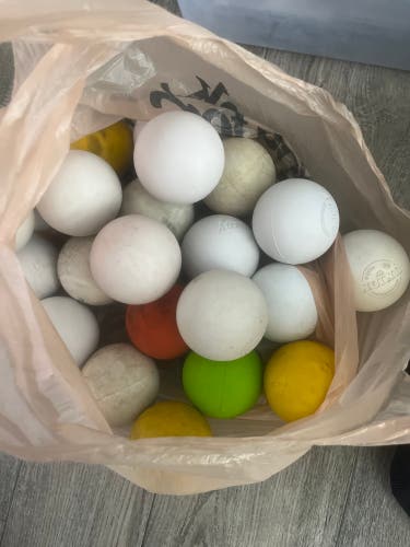 Lacrosse Ball Mix (22)