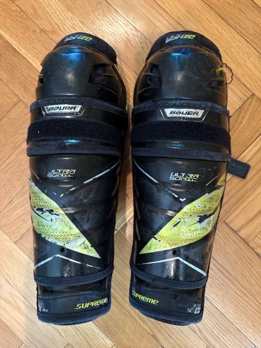 Youth Bauer Supreme Ultrasonic 12" Shin Pads (Used)