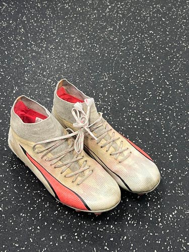 Used Puma Soccer Cleats Grey Senior 6 11849-s000035638