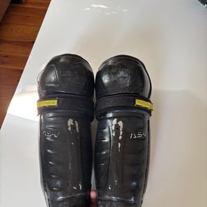 Senior CCM Tacks AS-V Pro 14" Shin Pads Pro Stock (Used)