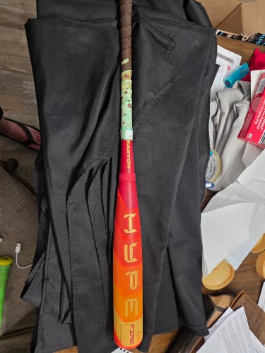 2025 Easton Hype Fire Composite USSSA Certified Bat (-5) 31" (Used)