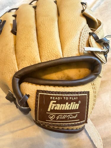 Franklin RTP RH Baseball Glove 8.5" (Used)