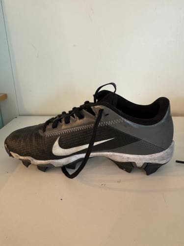 Men's 4.5Y (Big Kids / Youth) Nike Vapor Edge Shark Low Top Turf Cleats (Used)