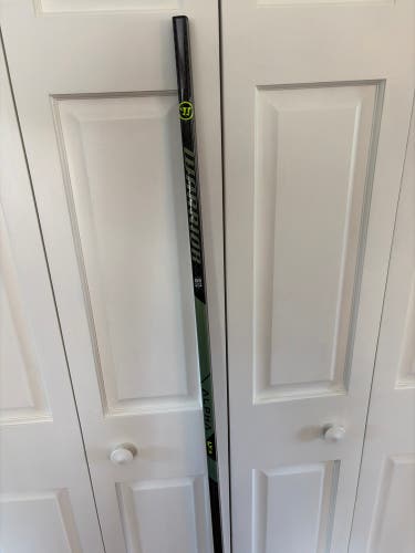Senior Warrior Alpha LX3 Right Handed Hockey Stick M28 85 Flex Pro Stock (New)