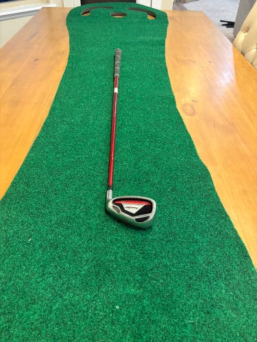 Golf Wedge: Men's Wilson Right Handed Wedge (Used)