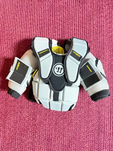 Small / Medium Warrior Ritual X3 E+ Goalie Chest Protector (Used)