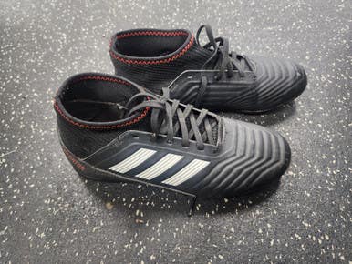 Used Adidas Predator Soccer Turf Shoes Black Junior 02.5 11849-s000035998