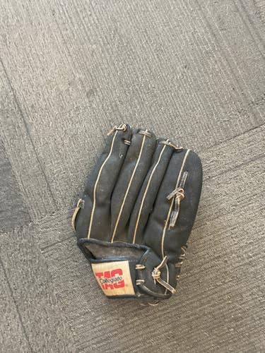 Used Collegiate Tag Bb Sb Glove Lh Throw Black 12" 11614-s000229372