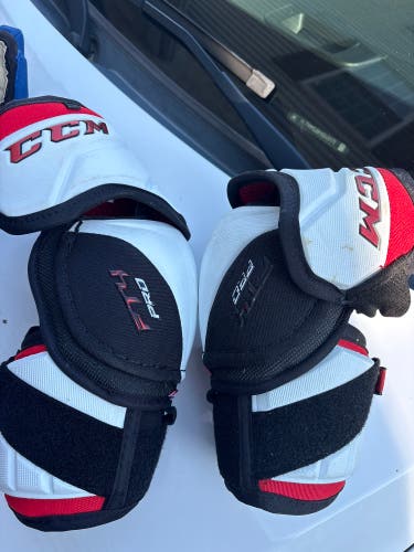 Senior Medium CCM JetSpeed FT4 Pro Elbow Pads (New)