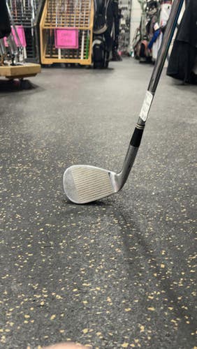 Used Cleveland Reg 588 Golf Wedge Mens Rh Pitching Wedge 11337-s000478270