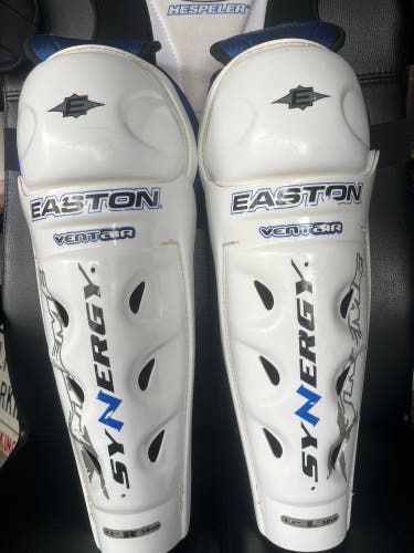 Senior Easton Synergy Vent Air 15" Shin Pads (Used)