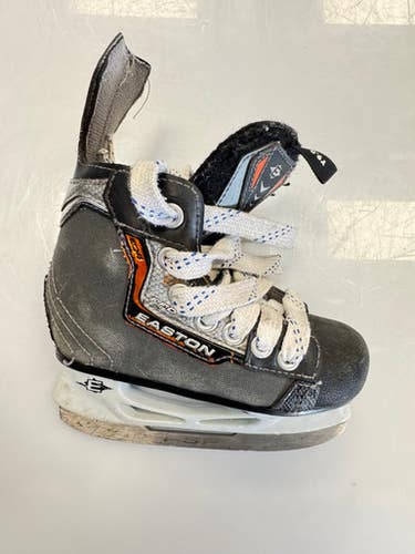 Used Easton Stealth Youth Hockey Skate Youth 09.0 11860-s000303924
