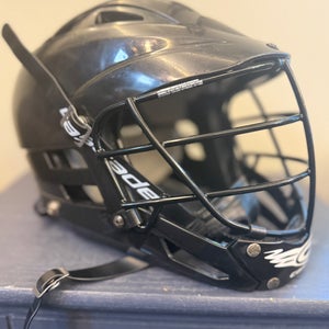 Black Cascade CS Youth Lacrosse Helmet