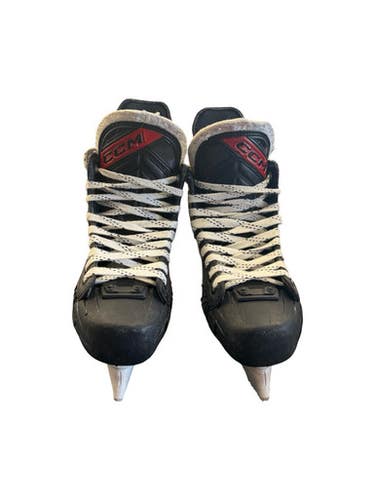 Used Ccm Jet Speed Ft670 Intermediate Hockey Skate Size I 4.5 10299-s000306178
