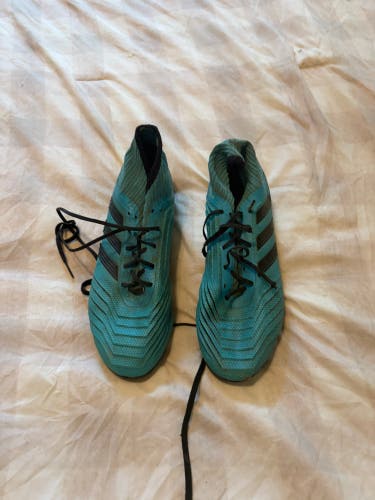 Blue Men's Size M 7.5 (W 8.5) Adidas predator ELite Cleats (Used)