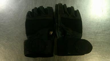 Used Exercise Gloves Black Md 11868-s000067288