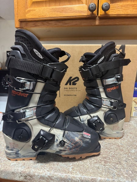 K2 Revolver Team 120 downhill Ski Boots Stiff Flex 26.5 used 260 265