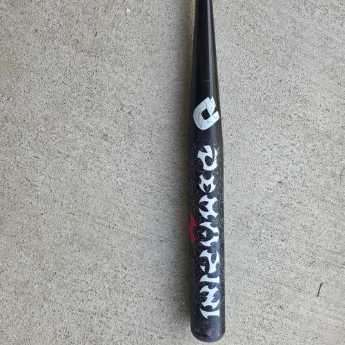 DeMarini Ultimate Weapon Alloy Slowpitch Softball Bat (-6) 28 oz 34" (Used)