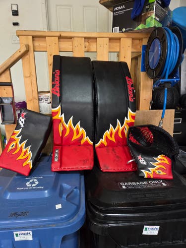 Goalie Full Set