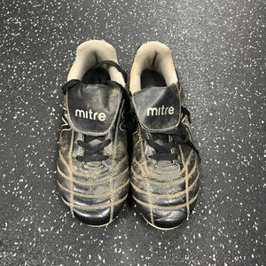 Used Mitre Soccer Cleats Black Junior 04 11849-s000025555
