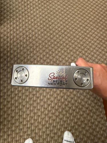 Scotty Cameron Special Select Newport 2 Right Handed Putter (Used)