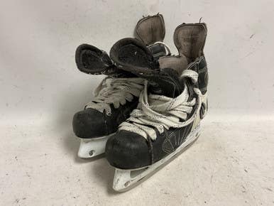 Used Ccm Pro Tacks Intermediate Hockey Skate Intermediate 5.5 11855-s000199006