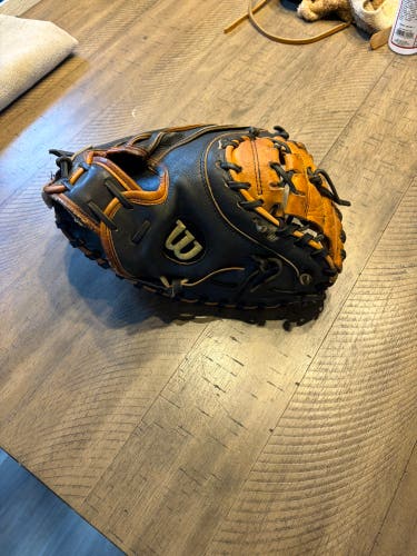 Wilson A2000 A2403 Pudge Catchers Mitt (32.5”)