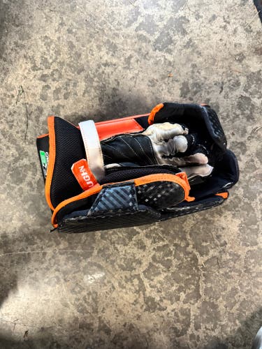 Vaughn SLR3 Pro Carbon Pro Stock (Used)