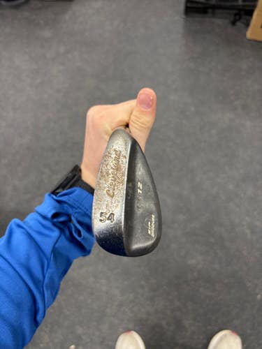 Used Cleveland Cg12 Golf Wedge Mens Rh 54 Degree 11337-s000479320