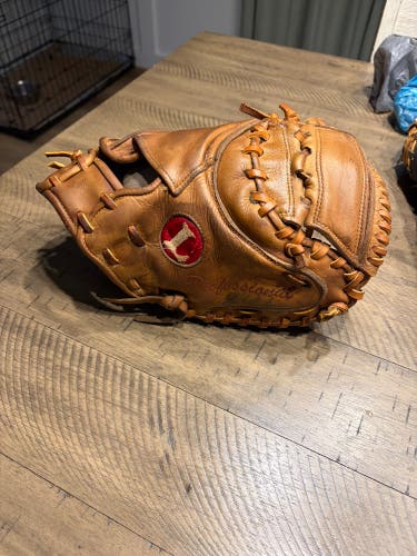 Vintage Louisville Slugger 125 Series Catcher's Mitt 32.5"