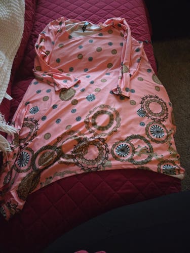 XL Women's Shirt (New)