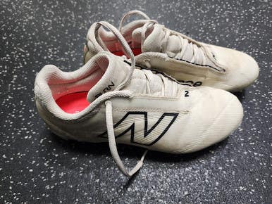 Used New Balance Lax Cleats Womens White Senior 6 11849-s000036891