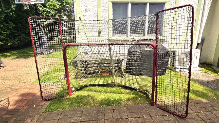 EZGOAL INDOOR/OUTDOOR METAL FRAME HOCKEY NET & TOP /SIDE BACK STOPS- LOCAL PICKUP ONLY- NO SHIPPING