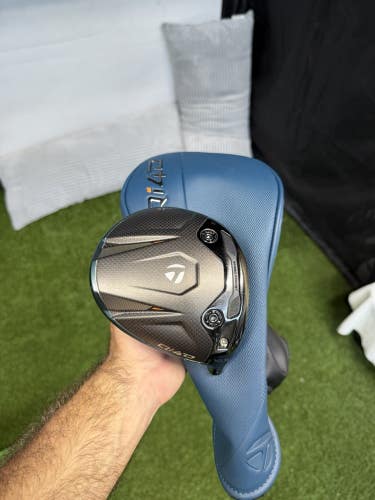 TaylorMade Qi4D Driver 10.5* Head Only RH W HC