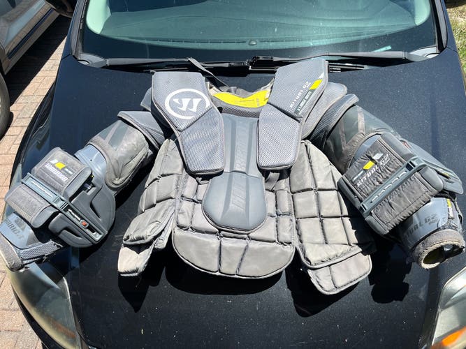 Large/Extra Large Warrior Ritual G2 PRO Goalie Chest Protector (Used)