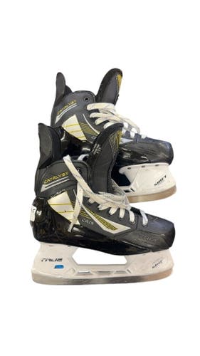 TRUE Hockey Skates Catalyst CAT5 Used Size 4.5