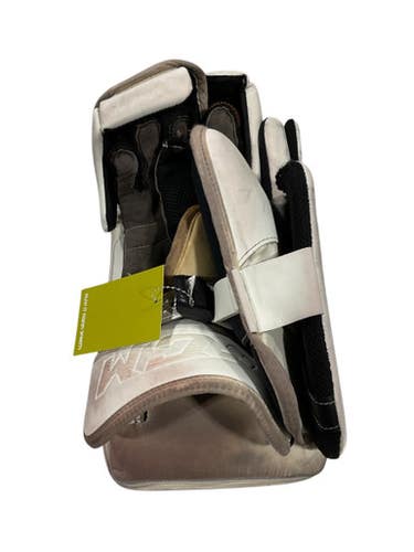 Used Ccm Eflex5 Senior Goalie Blocker White 11847-s000033194