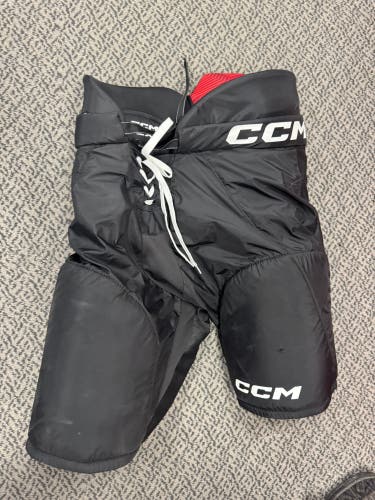 LIKE NEW Senior Large CCM Next Hockey Pants (Used)