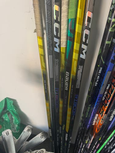 Junior CCM Left Hand Hockey Stick Bundle - Blade Damage (Used)