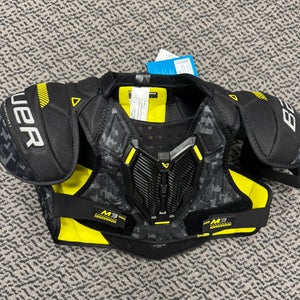 Men's Medium Intermediate Bauer Supreme M3 Shoulder Pads (New)