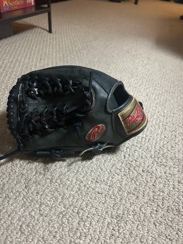 Limited edition Rawlings Pro Preferred gold logo LH Pitcher's Baseball Glove 11.5" (Used)