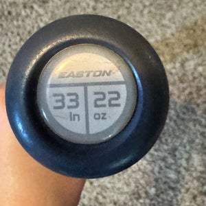 2025 Easton Ghost OG Composite Bat (-11) 22 oz 33" (Used)