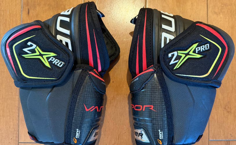 Bauer Vapor 2X Pro Elbow Pads - Senior Medium - Mint Condition - Pro stock (Used)
