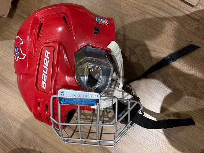 Small Bauer Re-Akt 75 Helmet (Used)